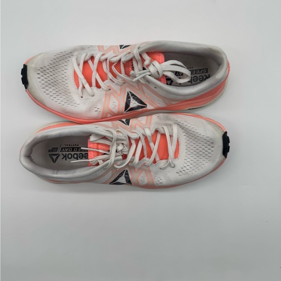 Reebok Women’s Floatride Run Fast CN4673 White Running Shoes Sneakers Size 7 - Picture 6 of 9